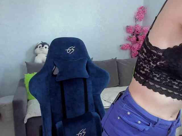 GinaGinaLove webcam