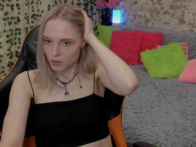 GinaGinaLove webcam