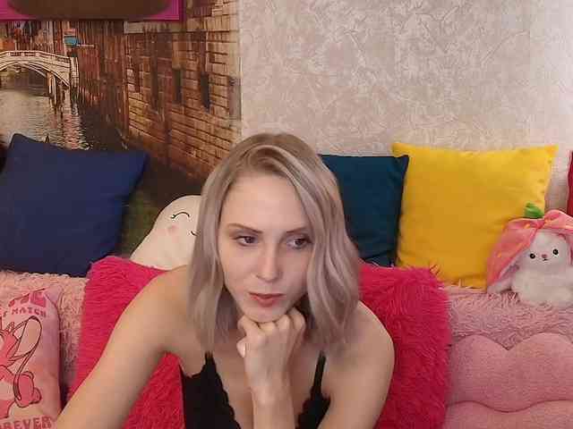 GinaGinaLove webcam