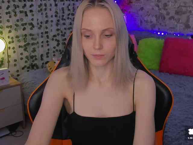 GinaGinaLove webcam