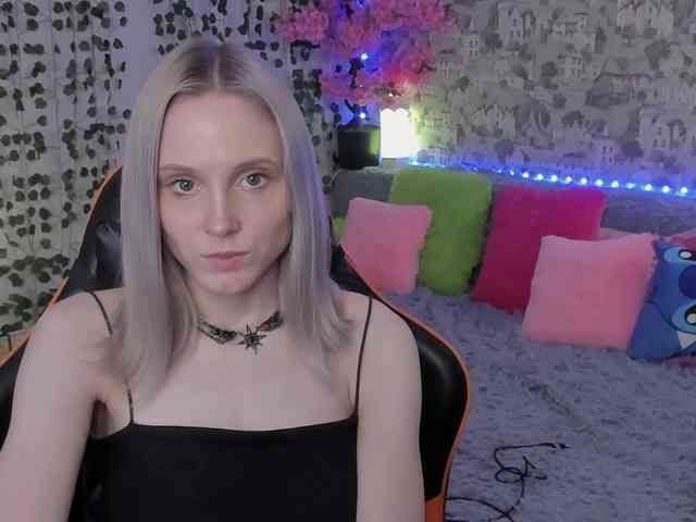 GinaGinaLove webcam