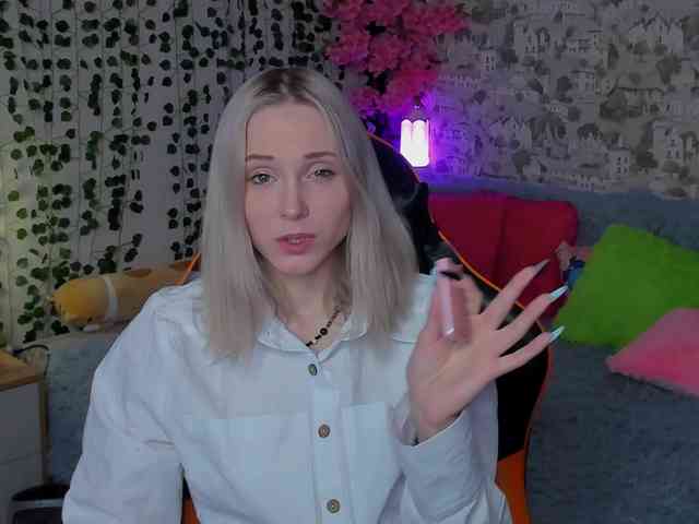 GinaGinaLove webcam