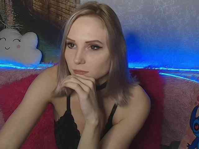 GinaGinaLove webcam