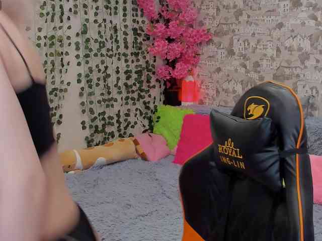 GinaGinaLove webcam