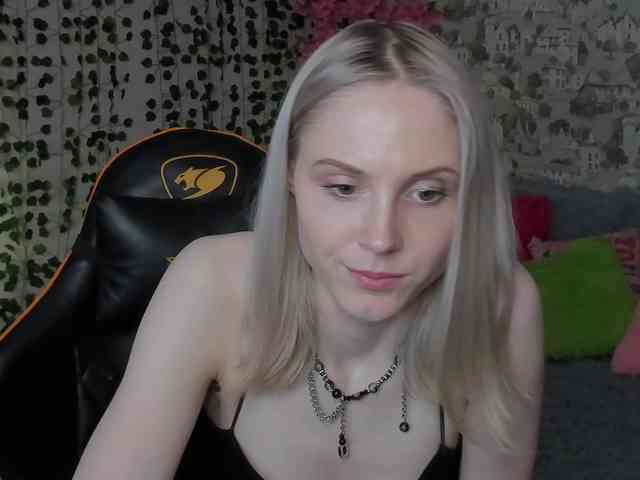 GinaGinaLove webcam