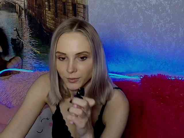 GinaGinaLove webcam