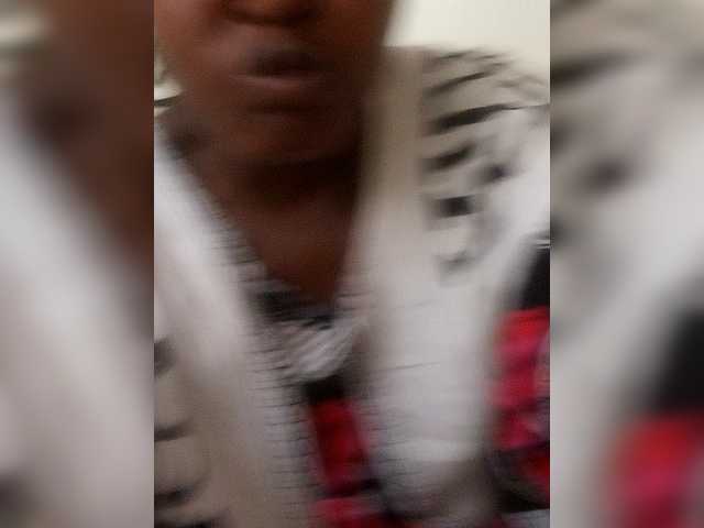 Innocent-Slut's BongaCams show and profile