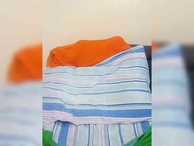 Innocent-Slut webcam