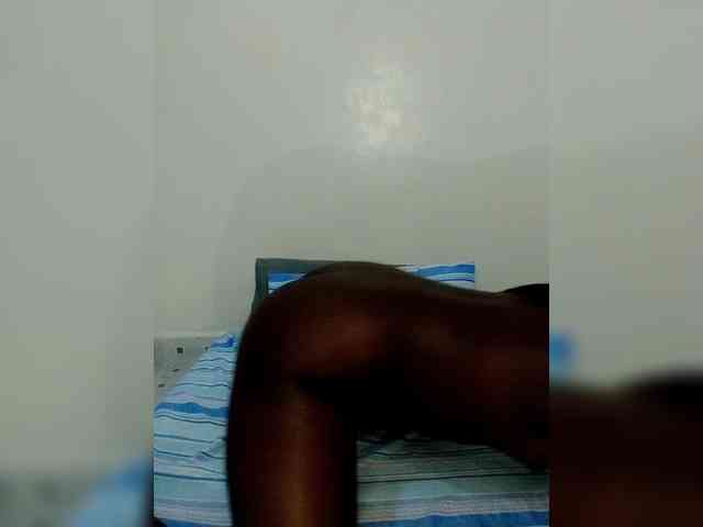 Innocent-Slut webcam