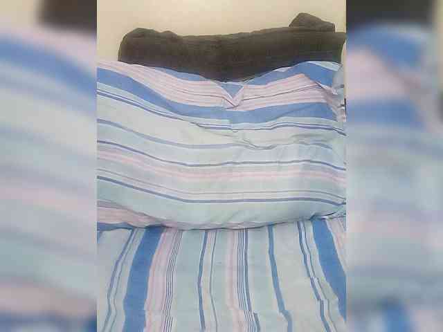 Innocent-Slut webcam