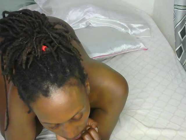 cherry96's BongaCams show and profile