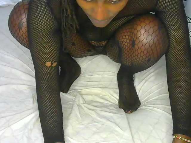 cherry96's BongaCams show and profile