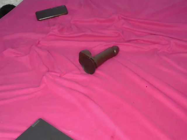 cherry96's BongaCams show and profile