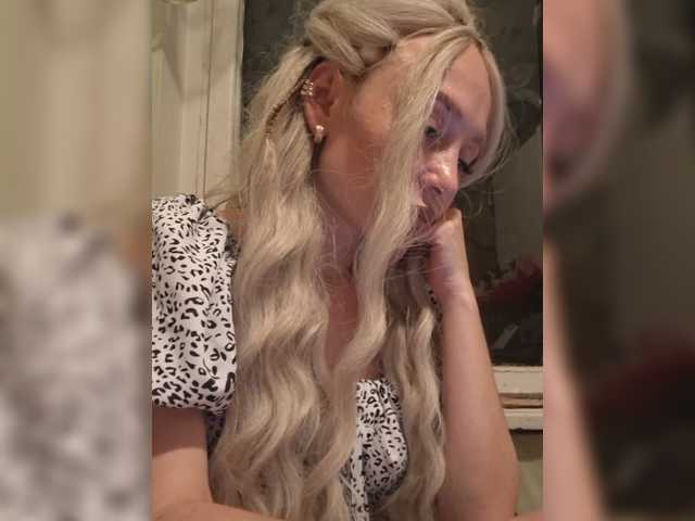 Vika350 live cam on BongaCams