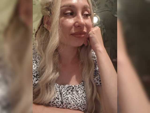 vika350 cam belle