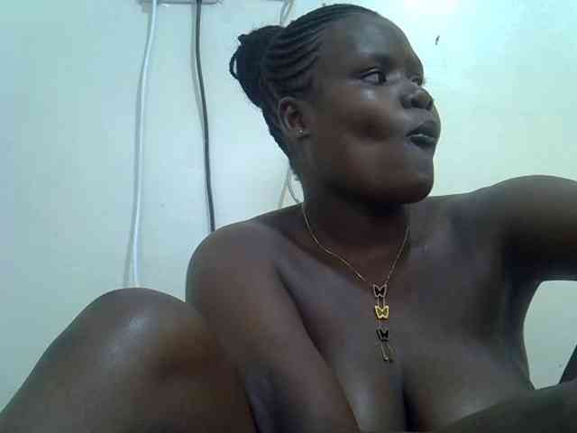 sexysharo webcam