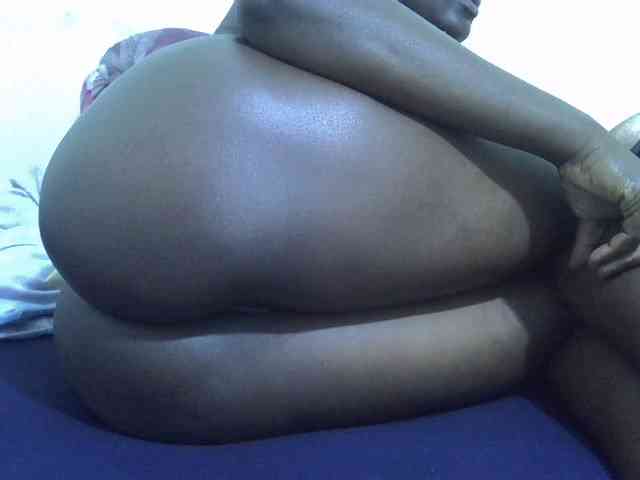 sexysharo webcam