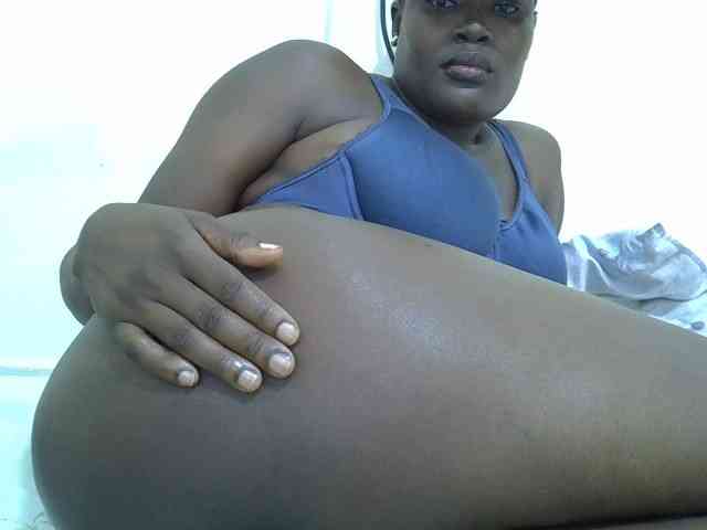 sexysharo webcam