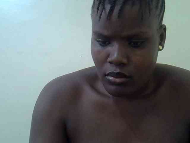 sexysharo webcam
