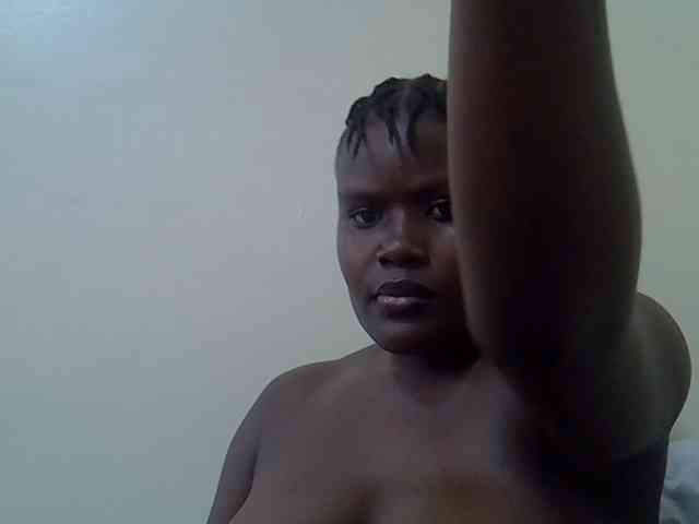 sexysharo webcam