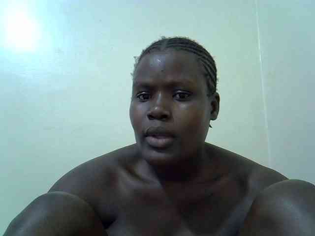 sexysharo webcam