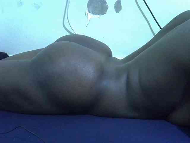 sexysharo webcam