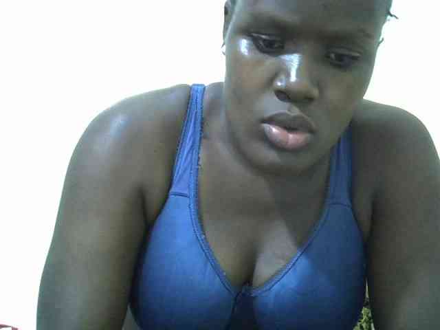 sexysharo webcam