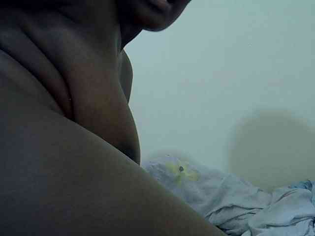 sexysharo webcam