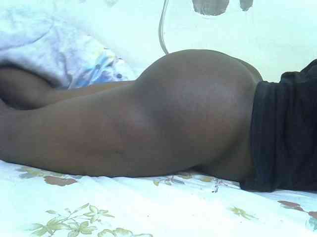 sexysharo webcam