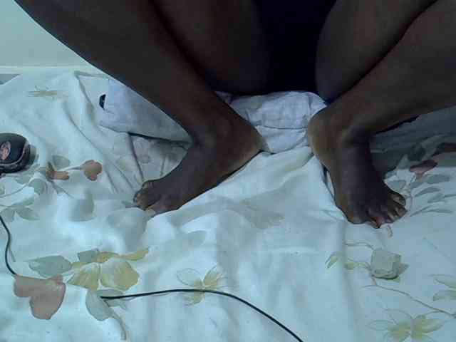 sexysharo webcam