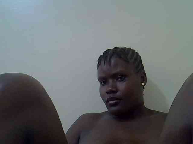 sexysharo Live Webcam on BongaCams