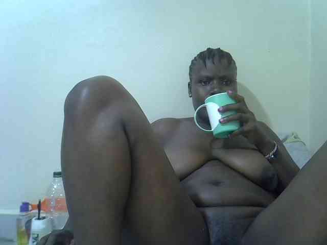 sexysharo webcam