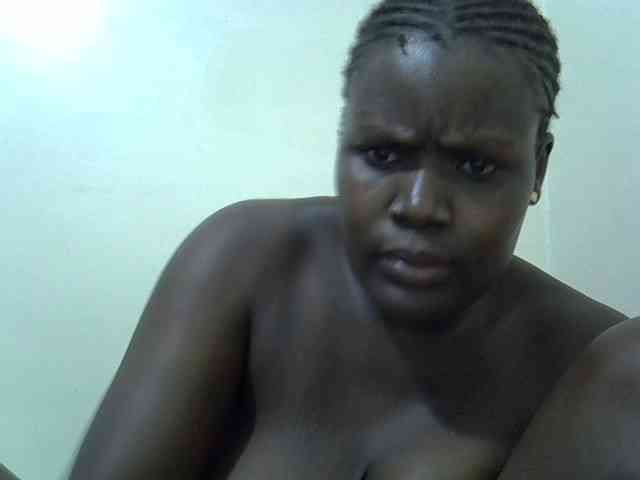 sexysharo webcam
