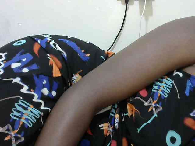 sexysharo webcam