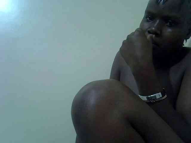 sexysharo webcam