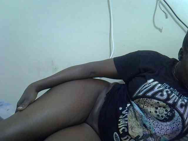 sexysharo webcam