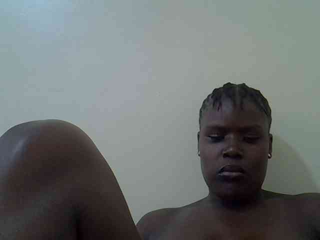 sexysharo webcam