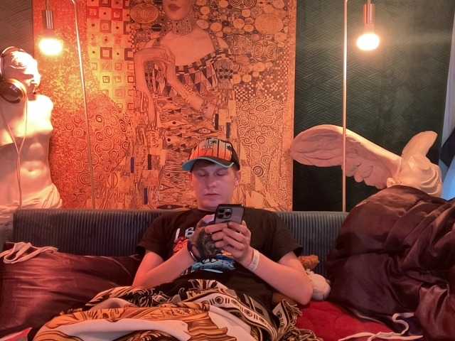 MAMMON666a live cam