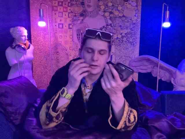 MAMMON666a