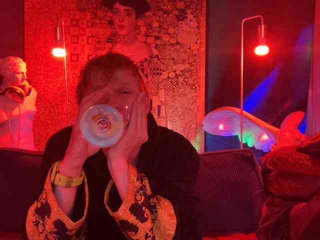 MAMMON666a