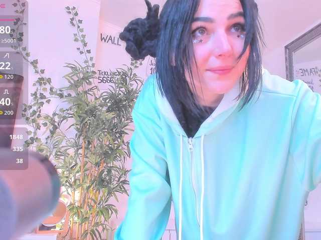 Sex chat gratuit in direct cu mira0-0 pe BongaCams