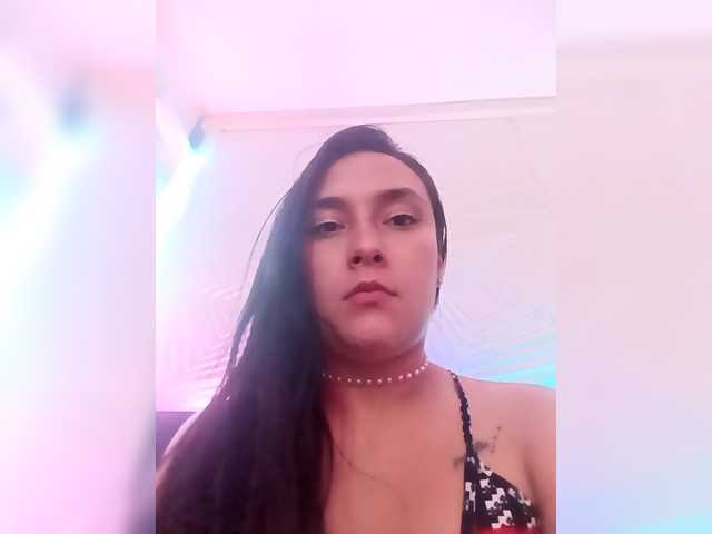 Ashly-7's BongaCams show and profile