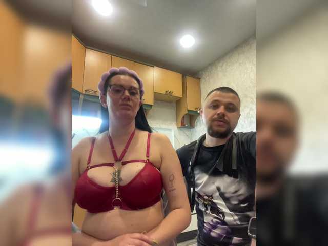 goldencouple live cam on BongaCams