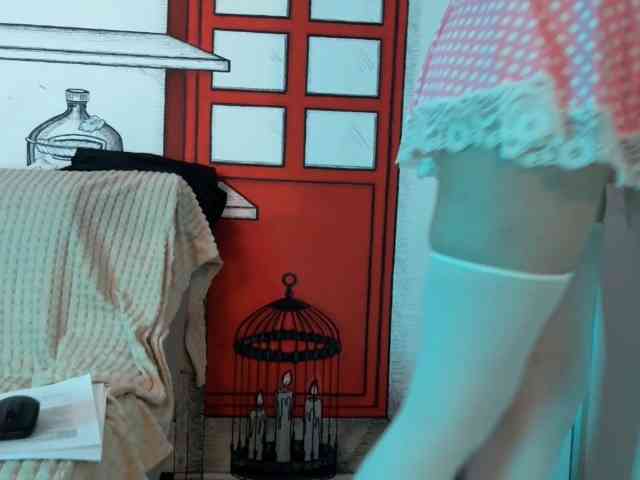 VictoriaLuxe webcam