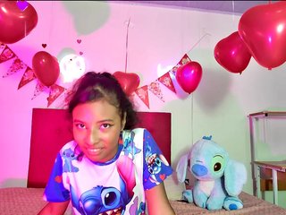 Ellie-Cute7