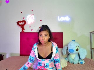 Ellie-Cute7