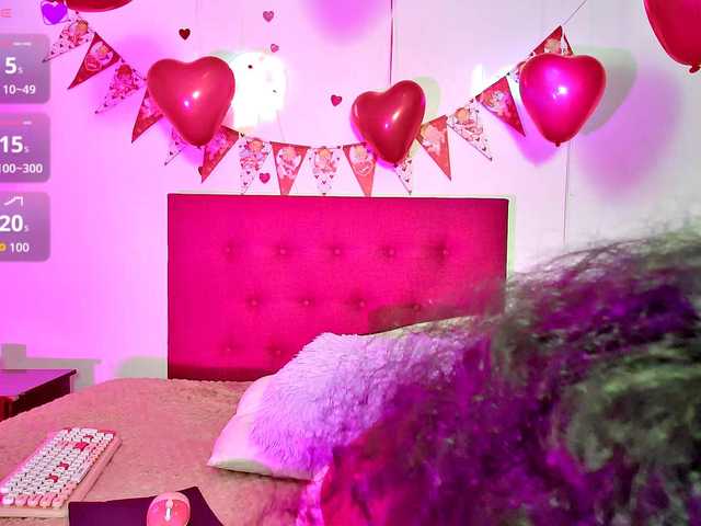 Ellie-Cute7 live cam on BongaCams