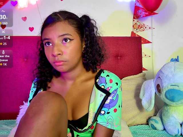 Ellie-Cute7 live cam on BongaCams