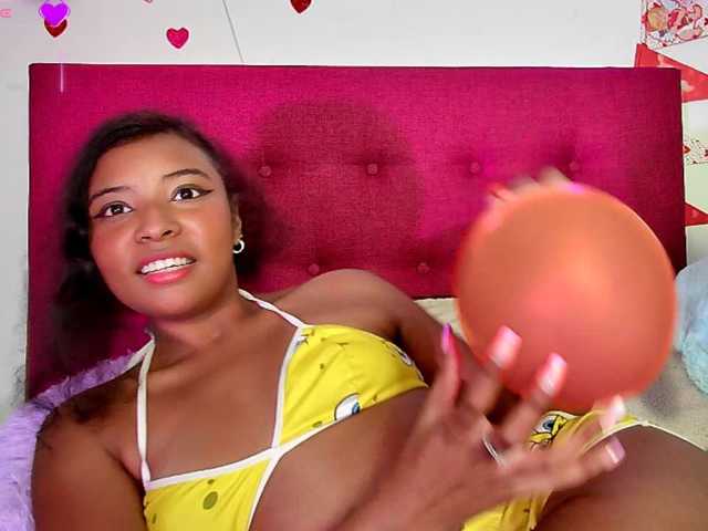 Ellie-Cute7 live cam on BongaCams