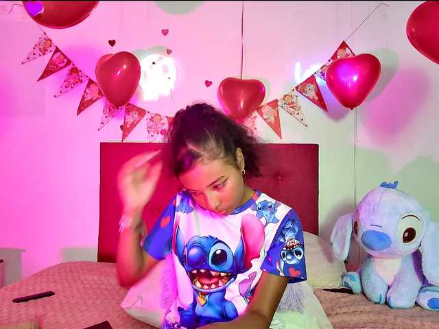 Ellie-Cute7 live cam on BongaCams